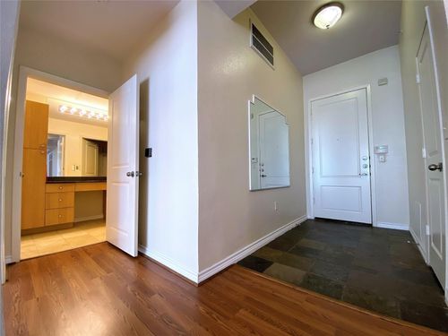 unit-610-3505 Sage Rd, Houston, TX, 77056-7039 | Card Image