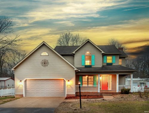 5689 Sharon Rd, Newburgh, IN, 47630-8563 | Card Image