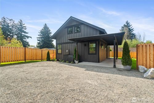 2905 Cedarwood Ave, Bellingham, WA, 98225-1412 | Card Image