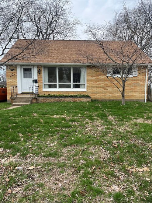 517 Chelsea Ave, Erie, PA, 16505-1615 | Card Image