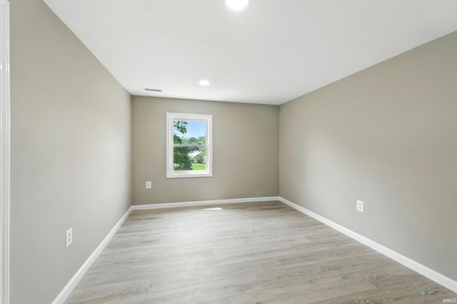 1025 S Gallatin St, House other with 5 bedrooms, 2 bathrooms and null parking in Marion IN | Image 19
