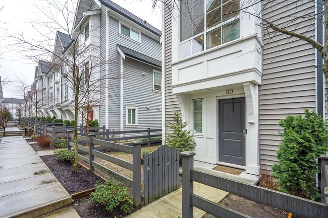 27 - 2838 Livingstone Avenue, Townhouse with 2 bedrooms, 2 bathrooms and 4 parking in Abbotsford BC | Image 4