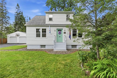545 Macedon Center Rd, Fairport, NY, 14450-9756 | Card Image