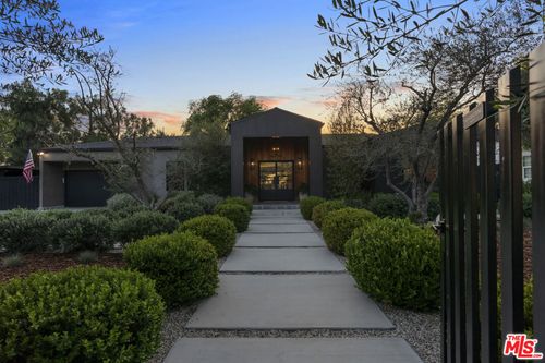 4417 Gentry Avenue, Valley Village, CA, 91607 | Card Image