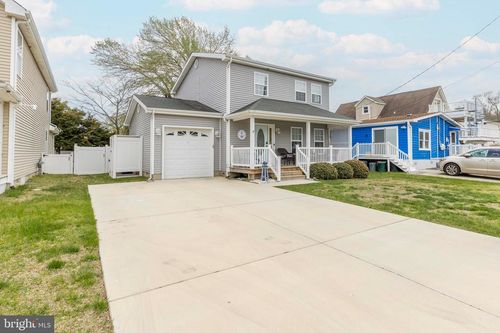 102 Pine Ave, Del Haven, NJ, 08251-3200 | Card Image