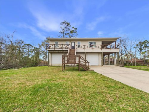 4506 Linninger Ln, Dickinson, TX, 77539-7608 | Card Image