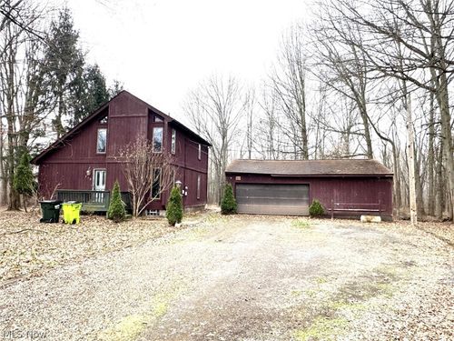 710 Russell Street, Newton Falls, OH, 44444 | Card Image