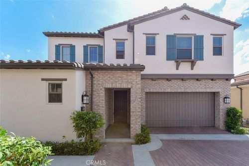 92 Quill, Irvine, CA, 92620 | Card Image