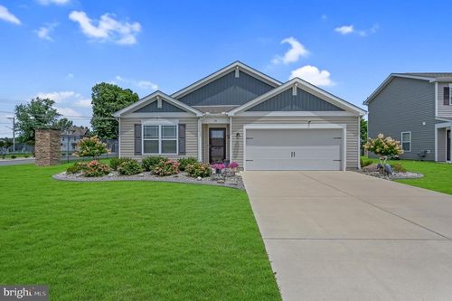 98 Harvest Way, SEAFORD, DE, 19973-7616 | Card Image