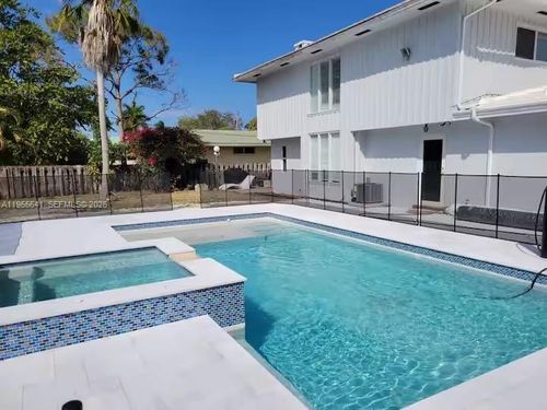 63 Se 5th Ave, Deerfield Beach, FL, 33441-3935 | Card Image