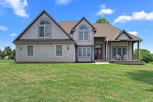 23303 S Hickory Ct, Spring Hill, KS, 66083-6104 | Card Image
