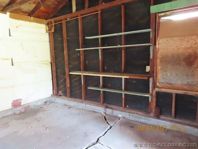 inside garage | Image 21