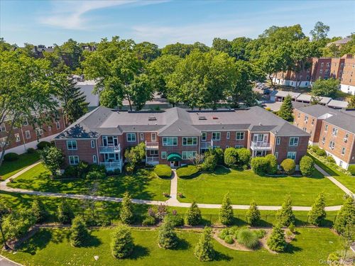 b1a-920 Pelhamdale Ave, Pelham, NY, 10803-2951 | Card Image