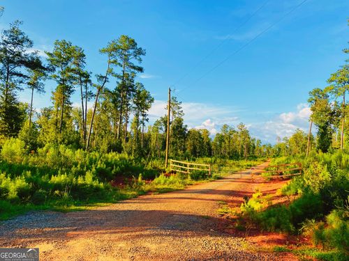 1374 Hopewell Rd, Forsyth, GA, 31029-7064 | Card Image