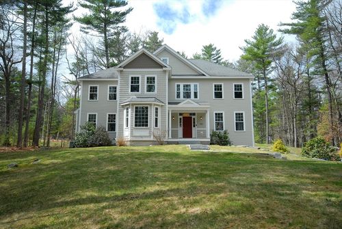 742 Main St, Acton, MA, 01720-4815 | Card Image