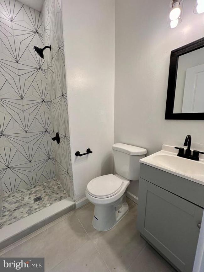 2 - 1745 N Gratz St, Condo with 4 bedrooms, 1 bathrooms and null parking in PHILADELPHIA PA | Image 9