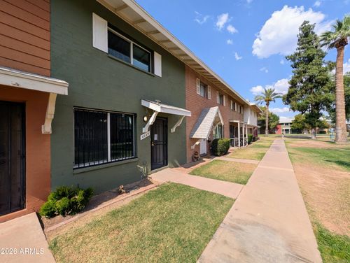 6645 N 44th Ave, Glendale, AZ, 85301-4206 | Card Image