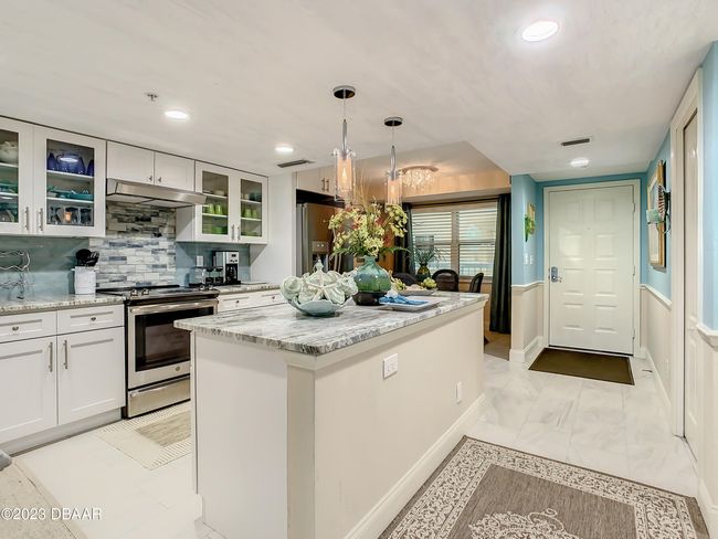 APT-307D - 4 Oceans West Blvd, Condo with 2 bedrooms, 2 bathrooms and null parking in Daytona Beach Shores FL | Image 7