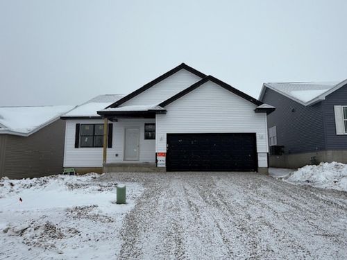 3329 Lincolnshire Rd, Waterloo, IA, 50701-7700 | Card Image