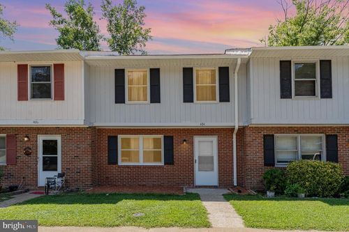 404 Pool Dr, Spotsylvania, VA, 22551-2569 | Card Image