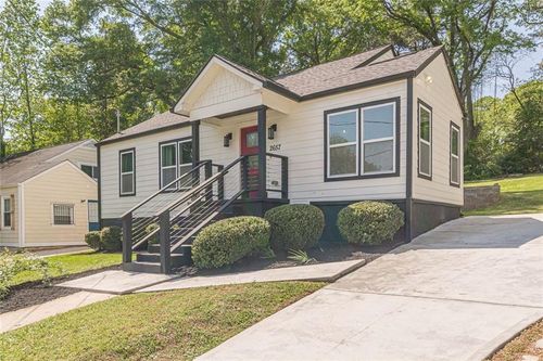 2657 Blount St, East Point, GA, 30344-6715 | Card Image