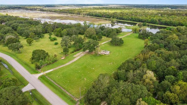 Lake access for the residents of this Pecan Bend community. | Image 47