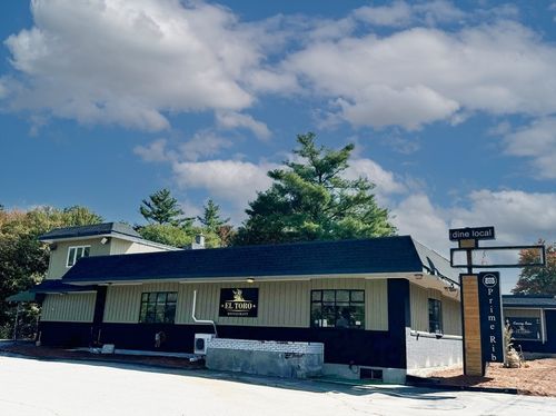 660 Spring St, Winchendon, MA, 01475-2119 | Card Image