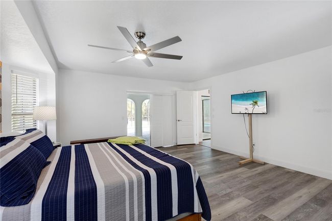 Primary Bedroom | Image 26