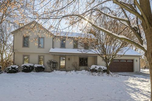 W281N7030 Huntington Court, MERTON, WI, 53029 | Card Image