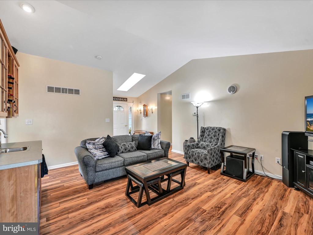 Residential in AUBURN 3