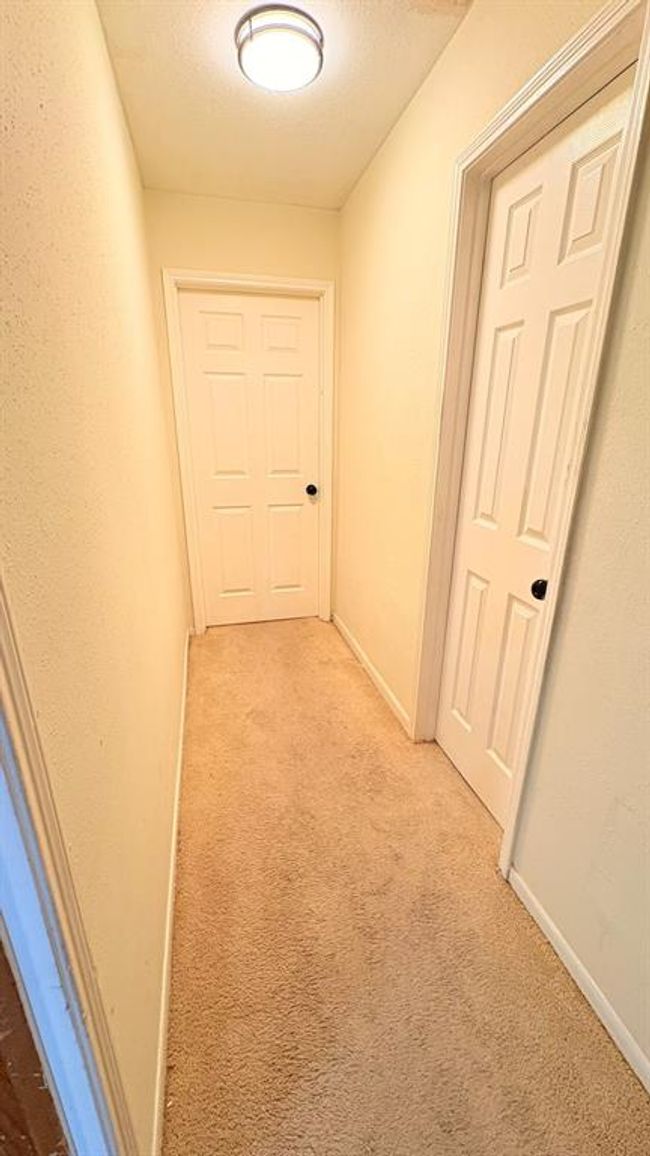 21514 Greenham Dr, House other with 3 bedrooms, 2 bathrooms and 2 parking in Spring TX | Image 15