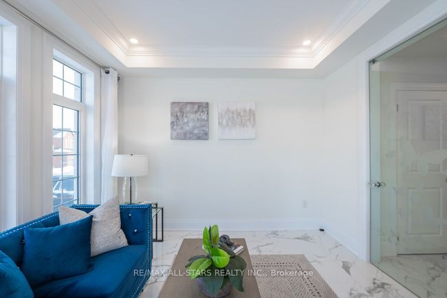 44 Bromont Dr, House other with 4 bedrooms, 4 bathrooms and 4 parking in Millbrook ON | Image 18