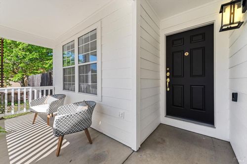 2115 Oat Hill Ct, Calistoga, CA, 94515-1171 | Card Image