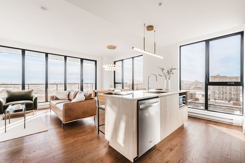 1801-200 Rue Marie-Charles-Le Moyne, Longueuil, QC, J4K8C2 | Card Image