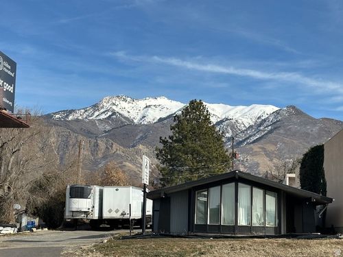 3772 Washington Blvd, South Ogden, UT, 84403-1740 | Card Image