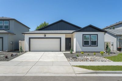 11911 N Greene St, Home with 4 bedrooms, 2 bathrooms and null parking in Mead WA | Image 1