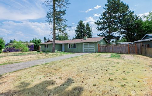 6852 Dutch Haven Drive Lynden Wa 98264-9612, Lynden, WA, 98264 | Card Image
