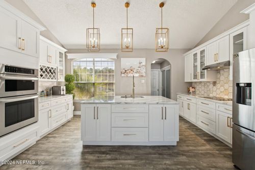 2955 Ravine Hill Dr, Middleburg, FL, 32068-1711 | Card Image