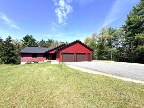 18068 Fireworks Ave, Tomah, WI, 54660-8174 | Card Image