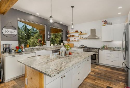 122 Stevens Cir, Pagosa Springs, CO, 81147-8854 | Card Image