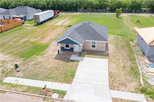 3500 Pinehurst St, Weslaco, TX, 78596-7464 | Card Image