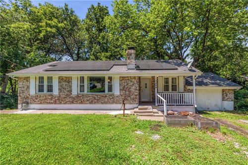 2400 N 51st St, Kansas City, KS, 66104-3123 | Card Image