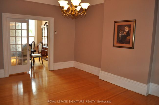131 Dovercourt Rd, House attached with 4 bedrooms, 3 bathrooms and 2 parking in Toronto ON | Image 8