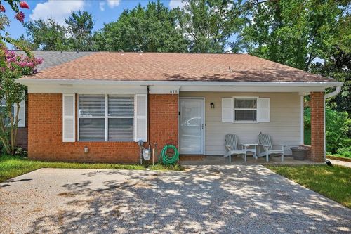 818 Elizabeth Drive, Tallahassee, FL, 32303 | Card Image