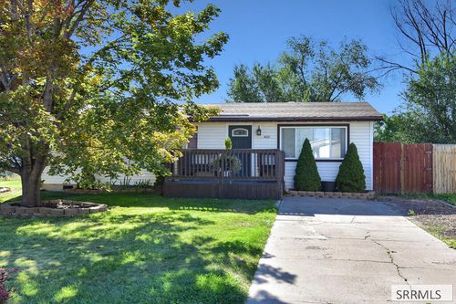 4021 Amber Ln, Pocatello, ID, 83202-2725 | Card Image