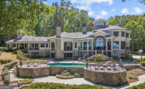 6686 Gaines Ferry Rd, Flowery Branch, GA, 30542-3839 | Card Image
