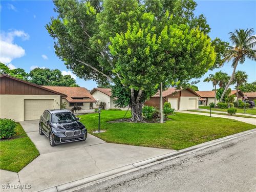 d4-183 Round Key Cir, NAPLES, FL, 34112-5058 | Card Image