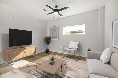 apt-501-2500 Longview St, Austin, TX, 78705-4299 | Card Image