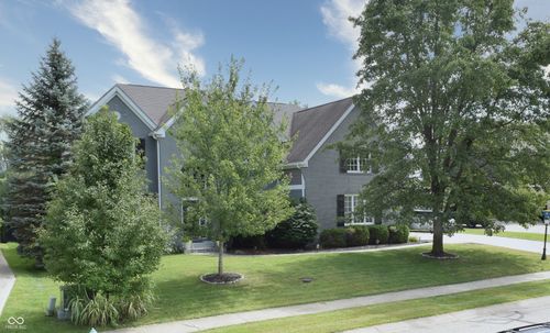 9928 Wading Crane Ave, Mccordsville, IN, 46055-9354 | Card Image