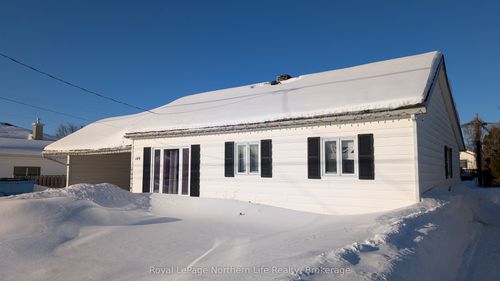 149 Michaud St, Sturgeon Falls, ON, P2B1C1 | Card Image
